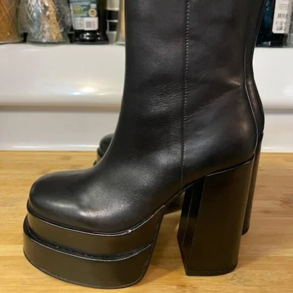 Retro 1970s Cobra Leather Platform Boots - Picture 9 of 16